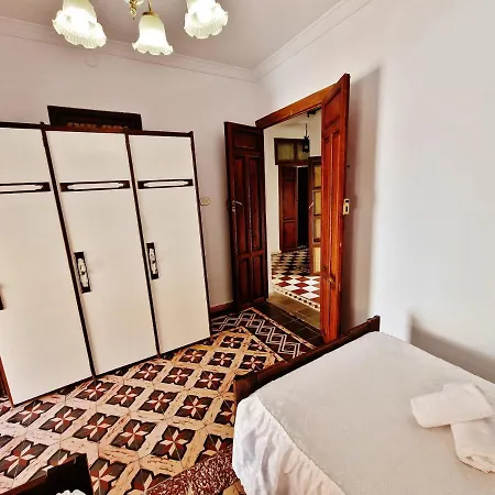 Velez Nazari Casa Molina