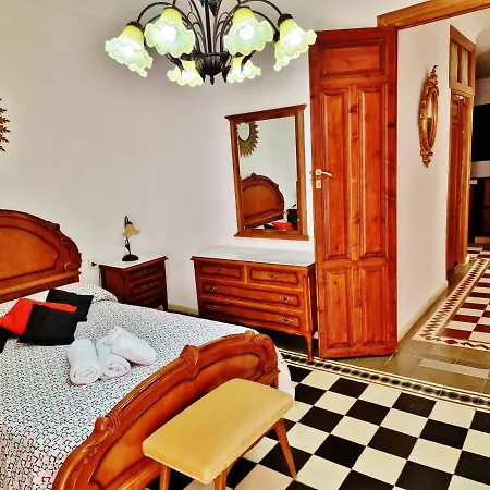 Velez Nazari Casa Molina *