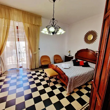 Velez Nazari Casa Molina *